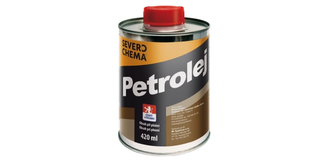 Petrolej 420 ml                                                                                                                                                                                                                                           