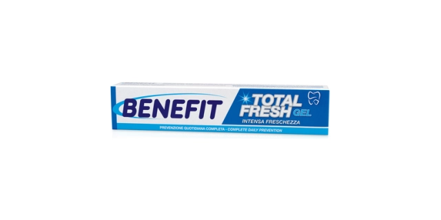 Benefit zubní pasta 75 ml Total Fresh                                                                                                                                                                                                                     