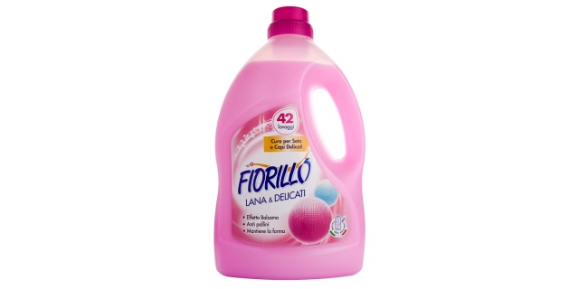 FIORILLO LAVATRICE LANA & DELICATI 2500 ml Prací gel - vlna, hedvábí                                                                                                                                                                                      