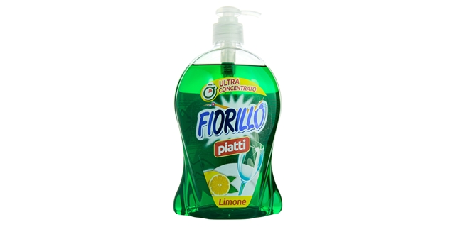 FIORILLO PIATTI LIMONE ULTRA CONCENTRATO 750 ml Mytí nádobí                                                                                                                                                                                               