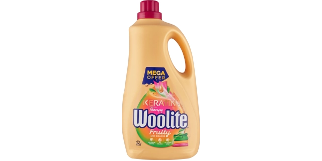 Woolite Keratin Therapy na barevné prádlo Fruity. Tekutý prací přípravek s keratinem. 3.6 l / 60 pracích dávek                                                                                                                                            