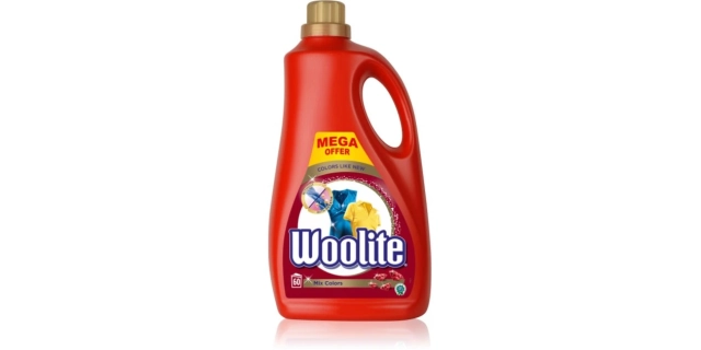 Woolite Keratin Therapy na barevné prádlo. Tekutý prací přípravek s keratinem. 3.6 l / 60 pracích dávek                                                                                                                                                   
