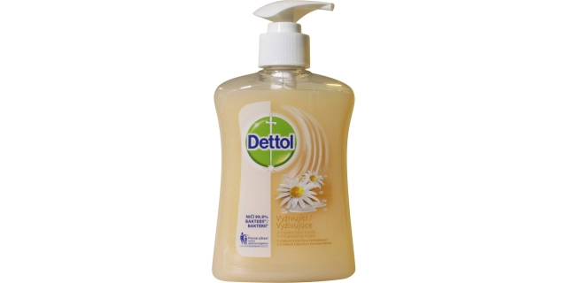 DETTOL Tekuté mýdlo Jemný Heřmánek 250 ml                                                                                                                                                                                                                 