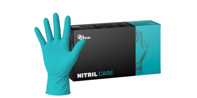 NITRIL CARE 100 ks, nepudrované, zelené, 3.2 g                                                                                                                                                                                                            