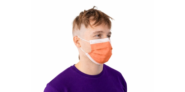 Rouška jednorázová, 3 vrstvá, 175 x 93 mm, 50 ks, oranžová                                                                                                                                                                                                