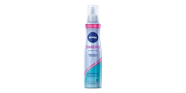 Nivea Pěnové tužidlo Diamond Volume 150ml                                                                                                                                                                                                                 