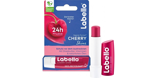 Labello Tónovací balzám na rty Cherry 4,8g                                                                                                                                                                                                                