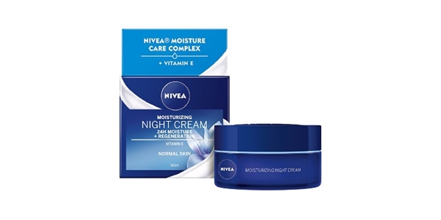 Nivea Essential Regenerační noční krém normal 50 ml                                                                                                                                                                                                       