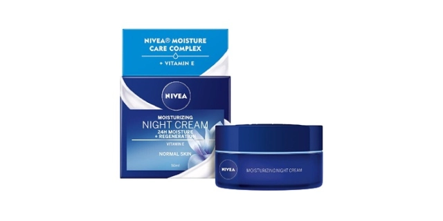 Nivea Essential Regenerační noční krém normal 50 ml                                                                                                                                                                                                       