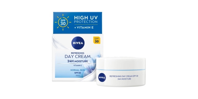 Nivea Essential Hydratační denní krém SPF 30, 50 ml                                                                                                                                                                                                       