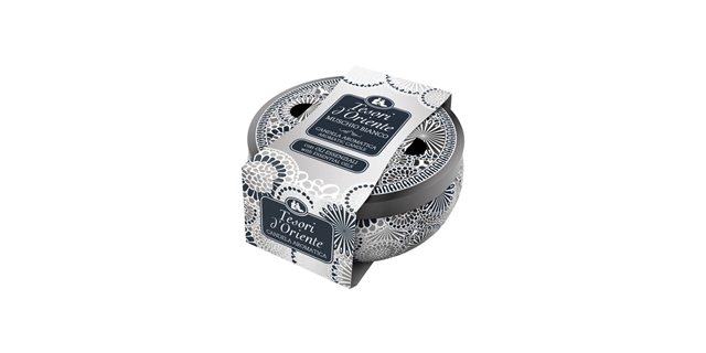 TESORI D'ORIENTE Aroma svíčka White musk 200g                                                                                                                                                                                                             